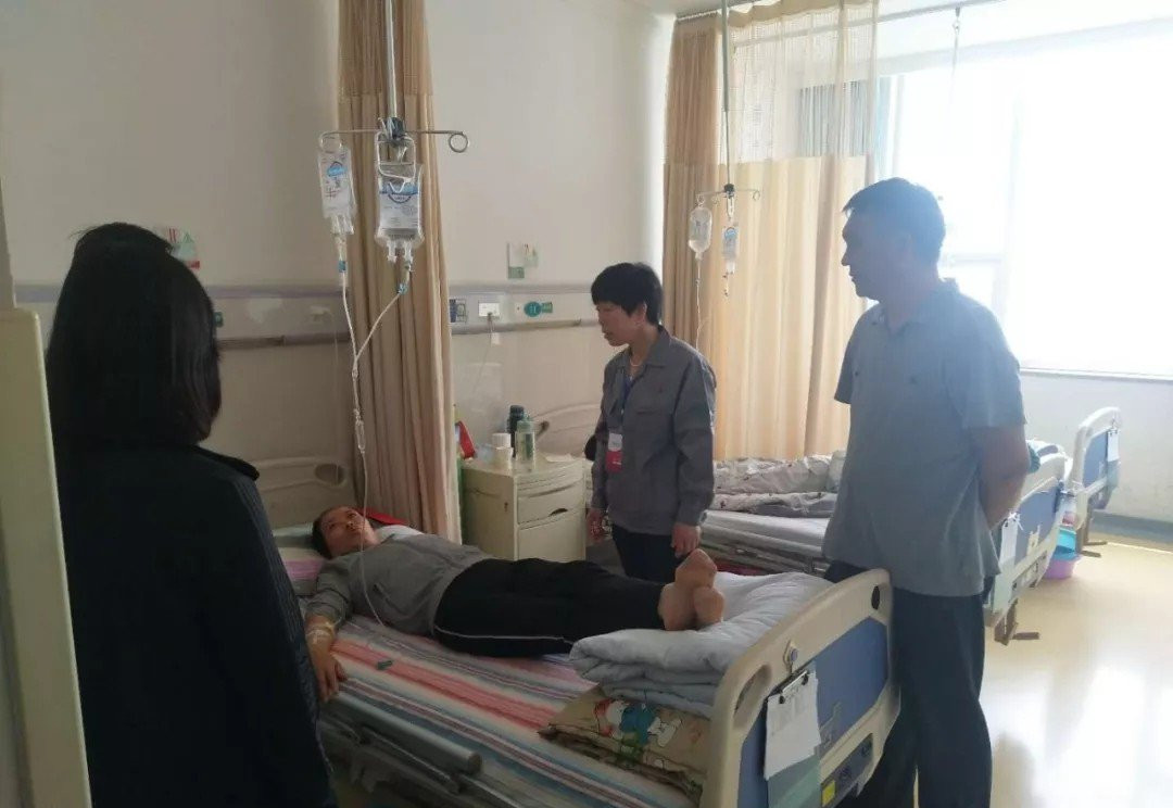 美廚公司工會、愛心基金會聯(lián)合湖濱鎮(zhèn)總工會走(圖1)