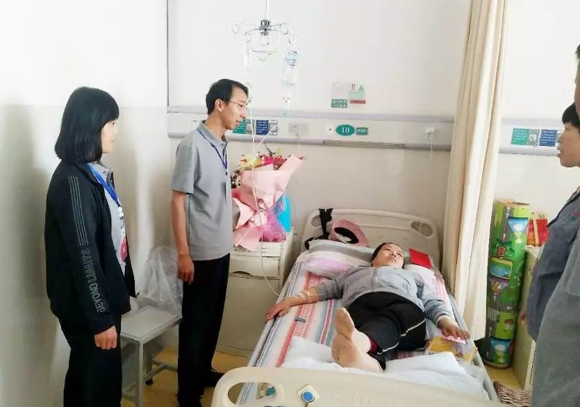 美廚公司工會、愛心基金會聯(lián)合湖濱鎮(zhèn)總工會走(圖2)